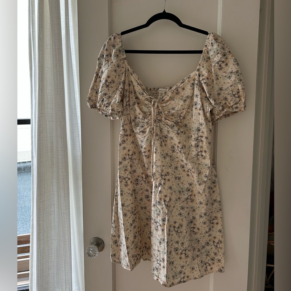 H&M Floral Linen Smocked Dress in Size XL